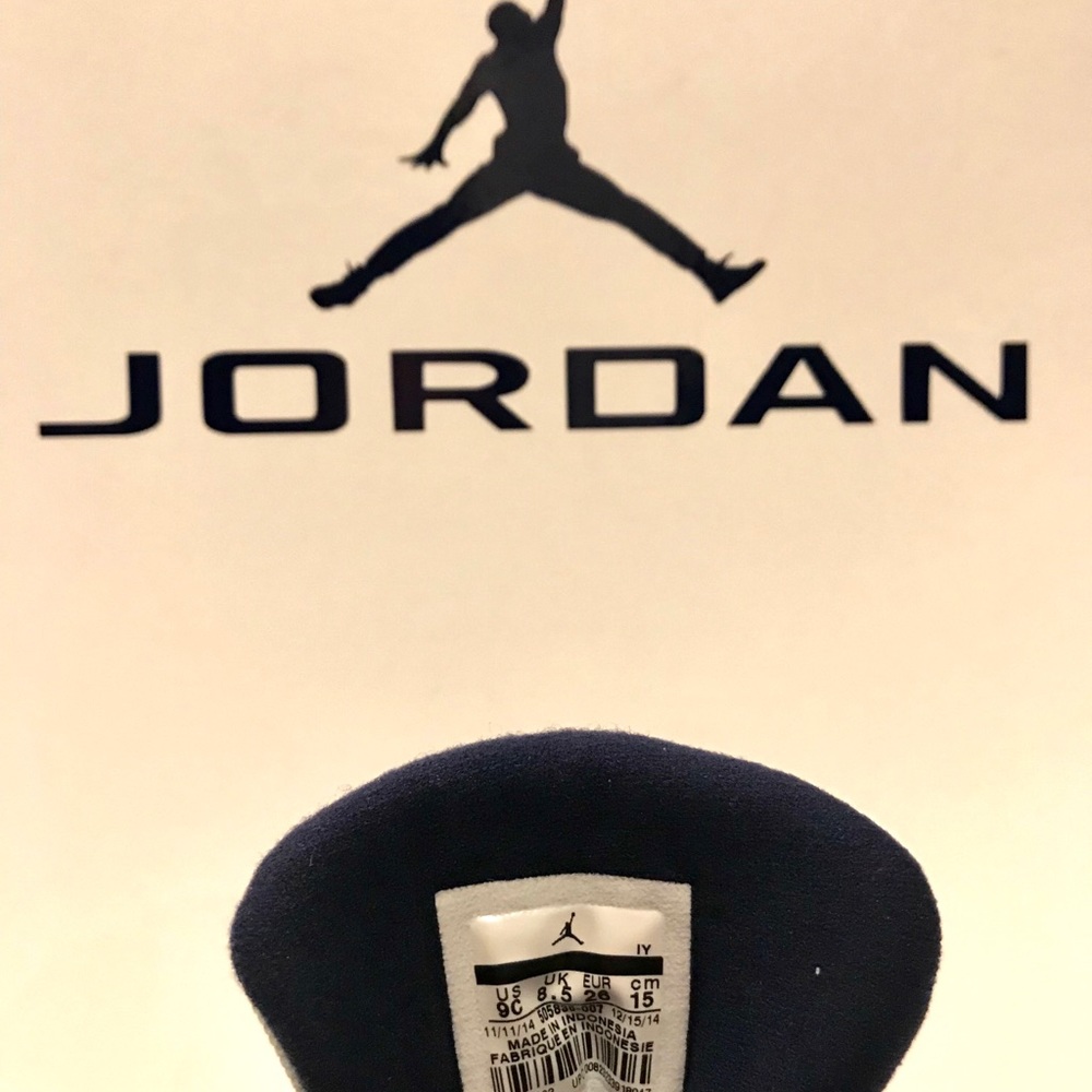 Toddler Jordan Georgetown 11’s - Picture 6 of 6